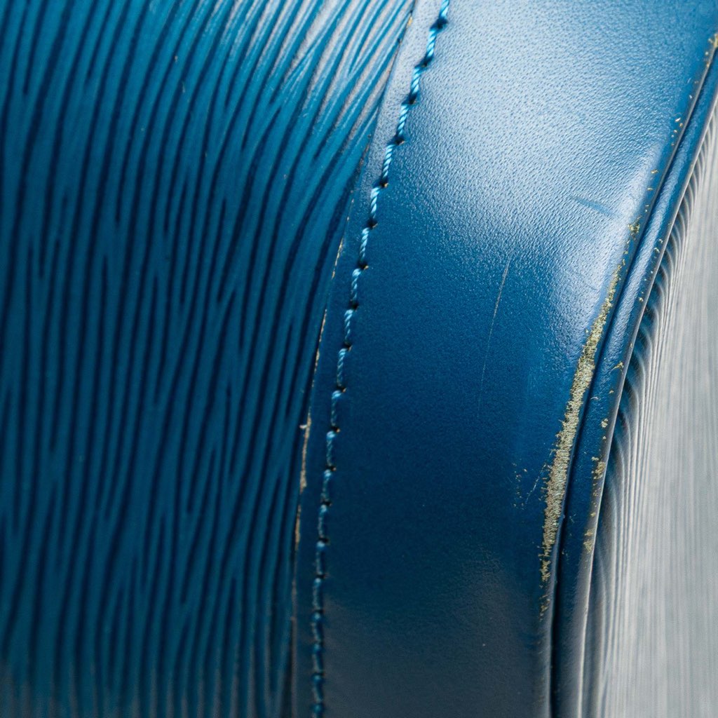 Louis Vuitton Epi Alma PM - Image 11