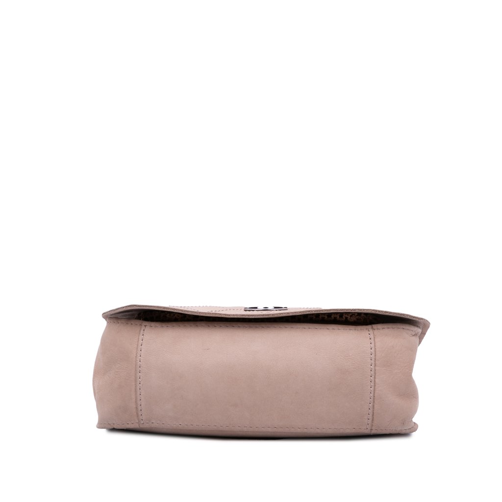 Chanel Calfskin Stitched Highlander Messenger Bag - Image 6