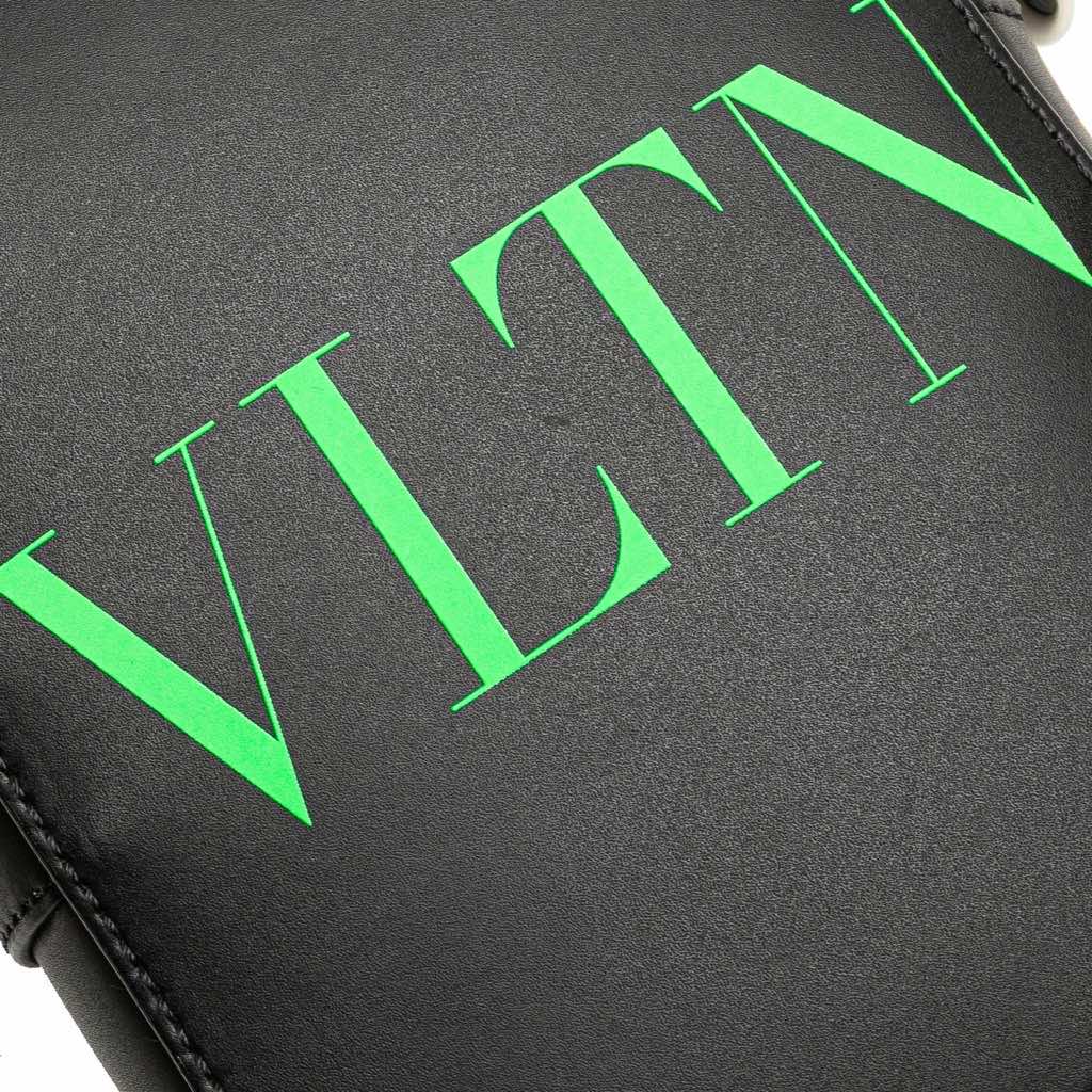 Valentino Small Leather VLTN Crossbody - Detail 2