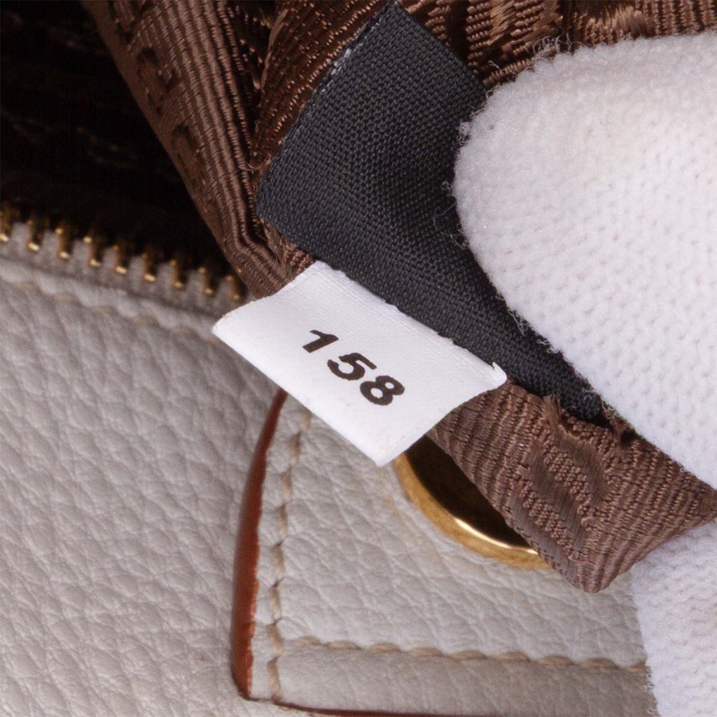 Prada Vitello Daino Open Convertible Tote - Detail 2