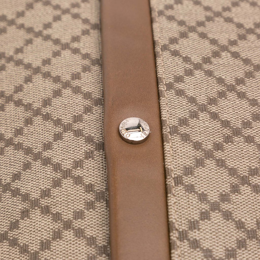 Gucci Diamante Coated Canvas Clutch - Detail 2