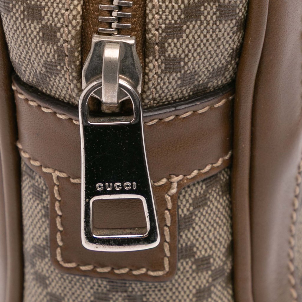 Gucci Diamante Coated Canvas Clutch - Image 11