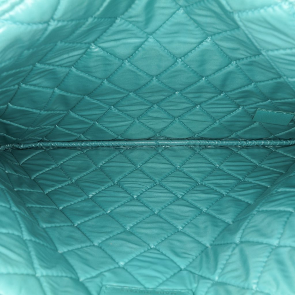 Chanel Medium Printed Lambskin Cuba La Habana O Case Clutch - 4