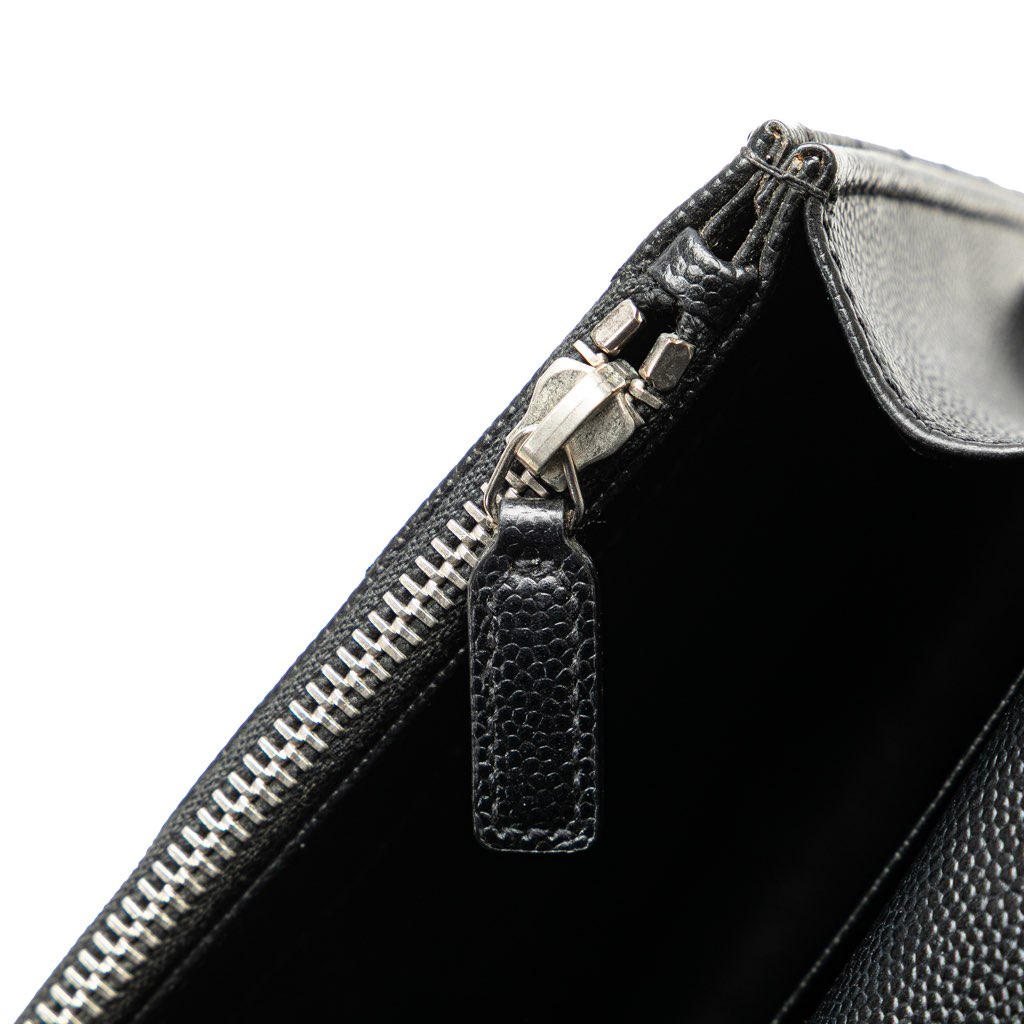 Saint Laurent Grain De Poudre Matelasse Chevron Monogram Chain Wallet - Image 11