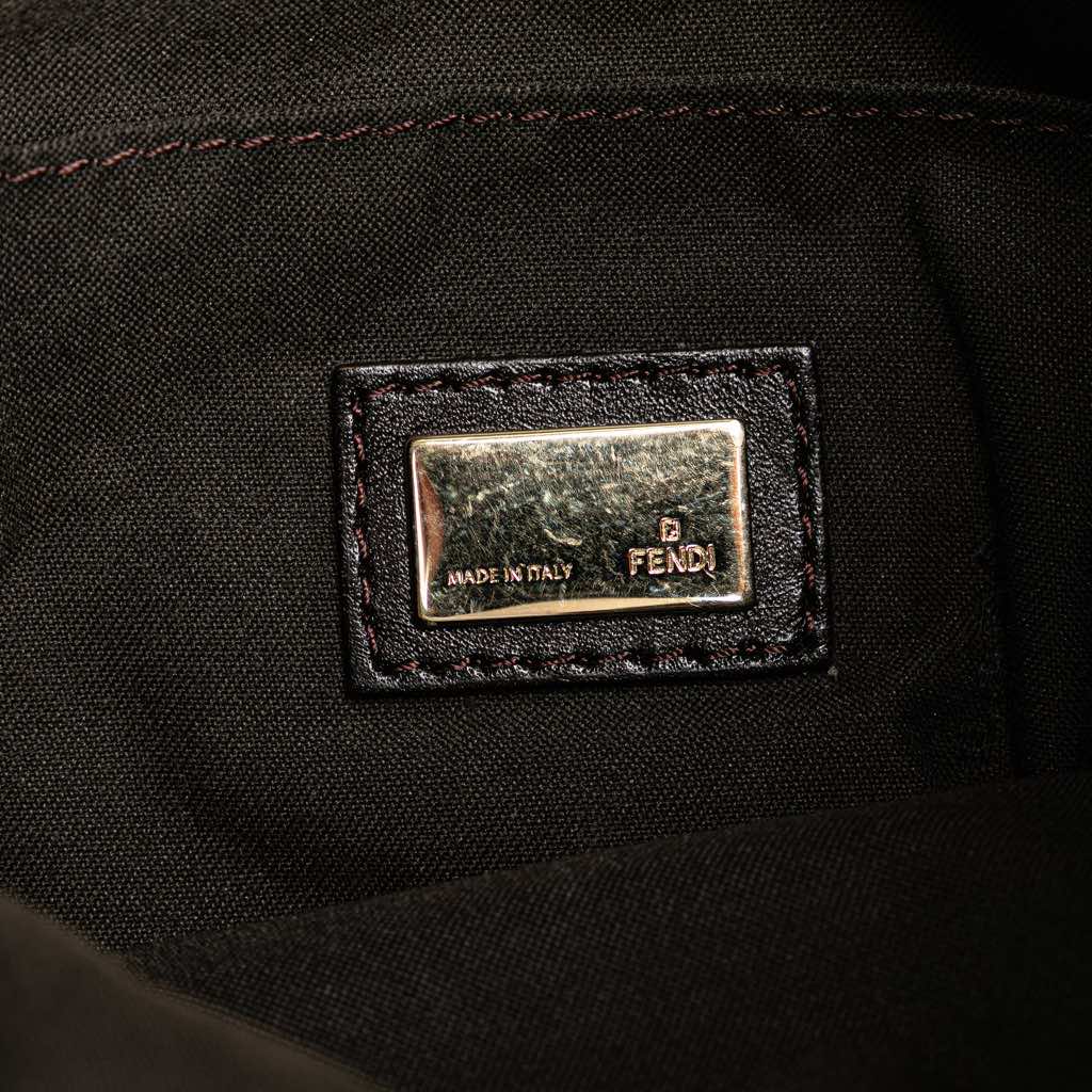 Fendi Zucchino Canvas Crossbody - Detail 1