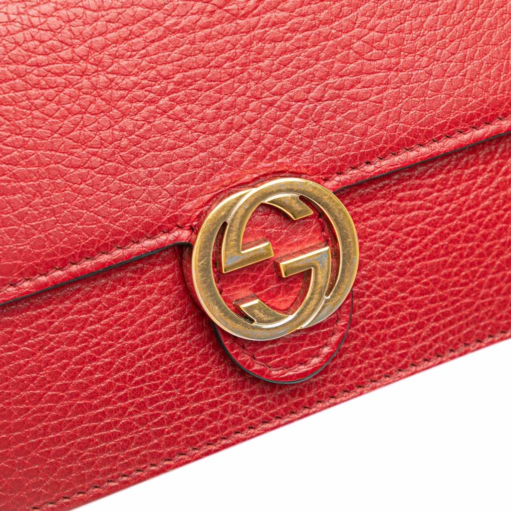 Gucci Leather Interlocking G Dollar Wallet on Chain - Image 10