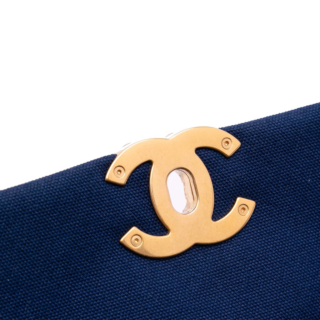 Chanel Medium Canvas and Cotton 19 Flap - Image 11