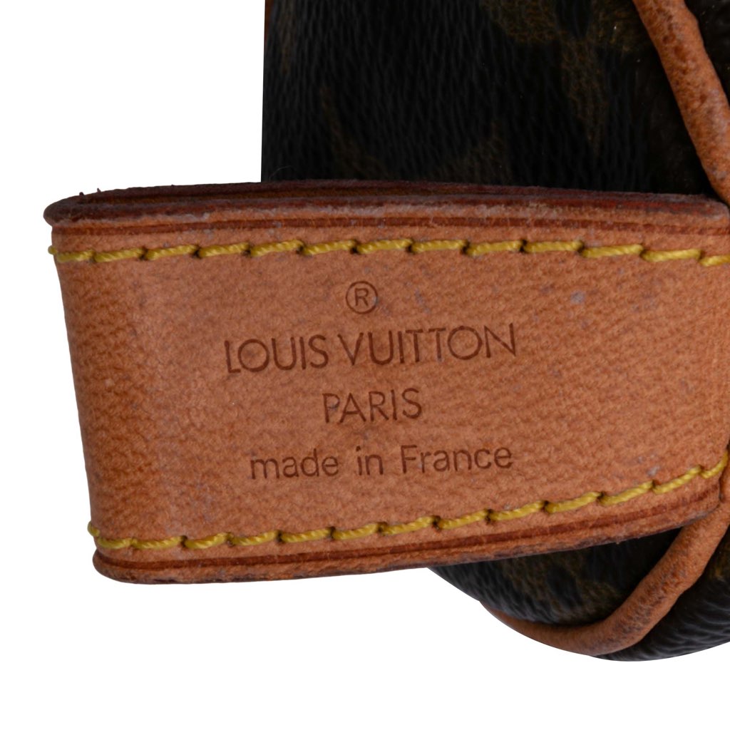 Louis Vuitton Monogram Trousse Ronde Pencil Case 20 - Side view