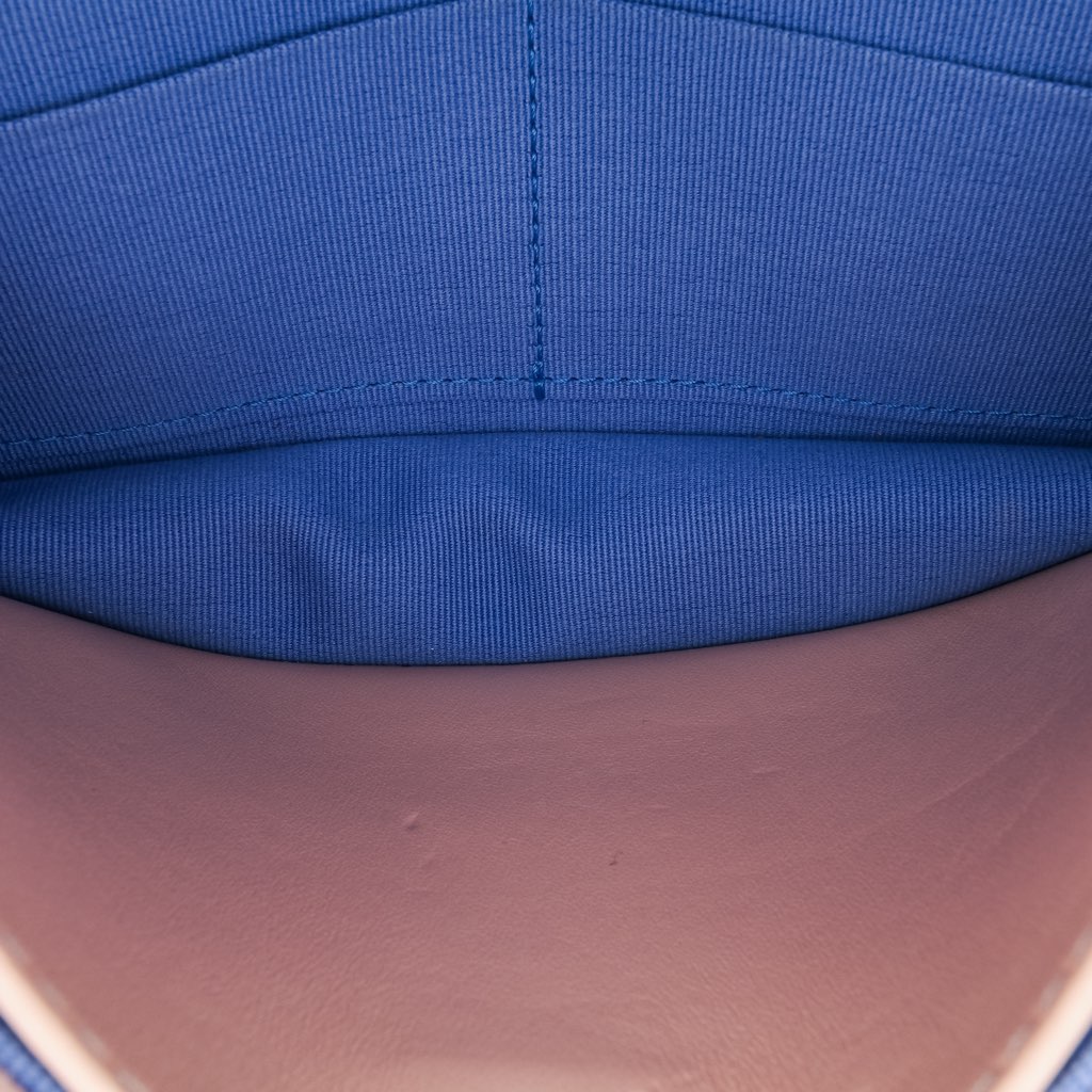 Chanel CC Quilted Caviar Wallet On Chain - 4