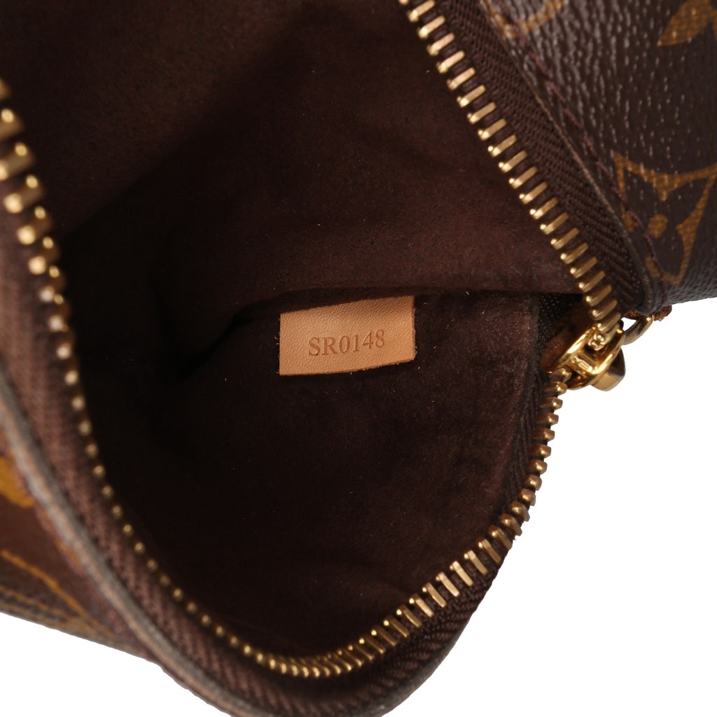 Louis Vuitton Monogram Pochette Metis - Detail 1
