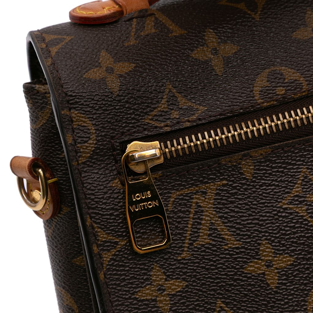 Louis Vuitton Monogram Pochette Metis - Image 10