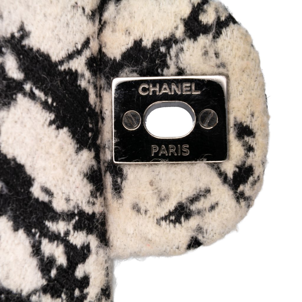 Chanel Medium Classic Wool Herringbone Double Flap - Image 10