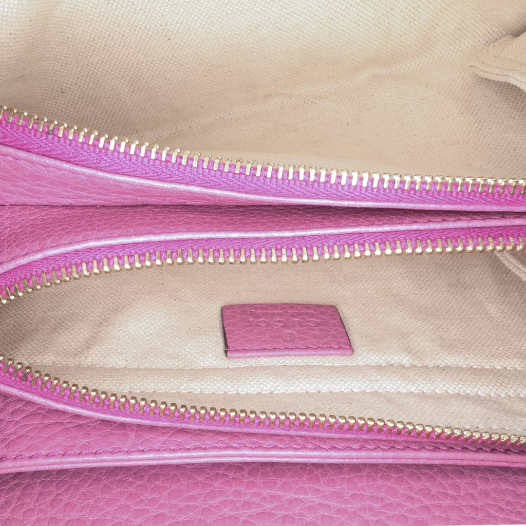 Gucci Pebbled Calfskin Piston Broadway Evening Bag - 4