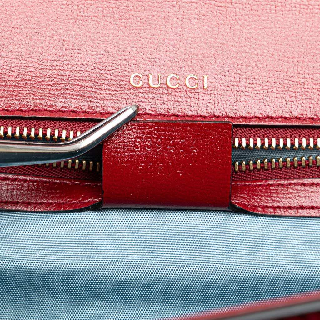 Gucci Small Textured Calfskin GG Ring  Torchon Crossbody - Detail 1