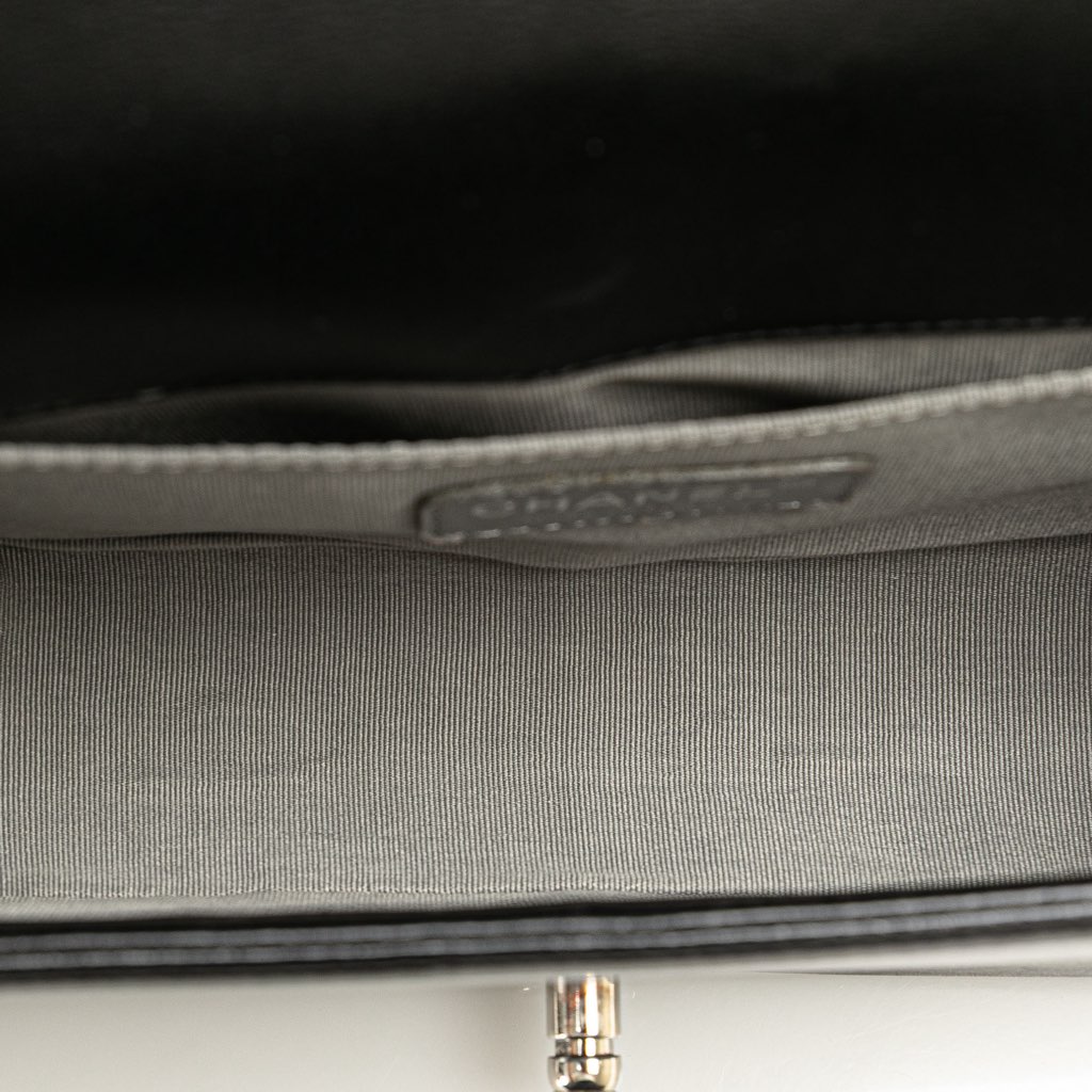 Chanel Old Medium Chevron Calfskin Boy Flap - 4