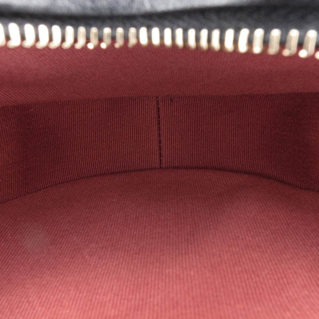 Chanel Mini Lambskin CC in Love Heart Crossbody - 4