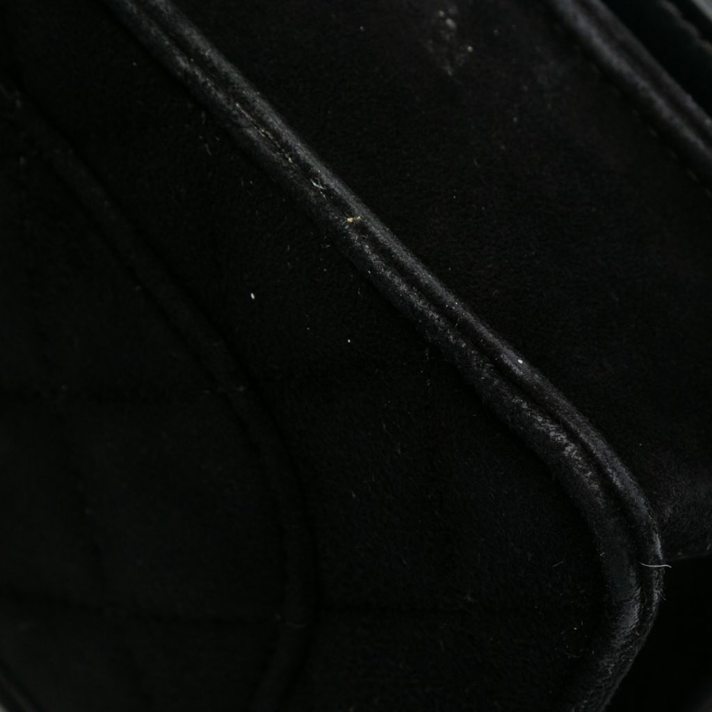 Chanel Quilted Suede Cocostellar Wallet on Chain - Image 11