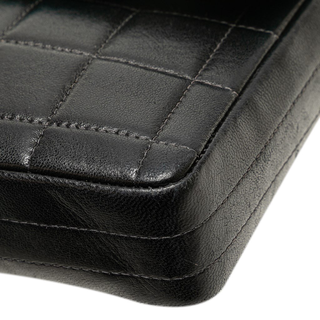 Chanel Chocolate Bar Lambskin East West Flap - Image 12