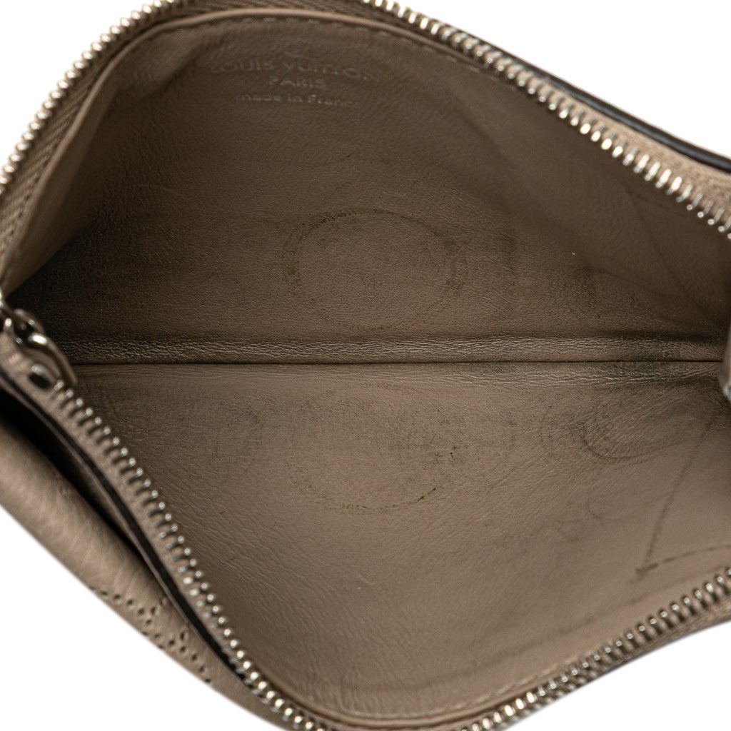 Louis Vuitton Monogram Mahina Recto Verso Card Holder - 4