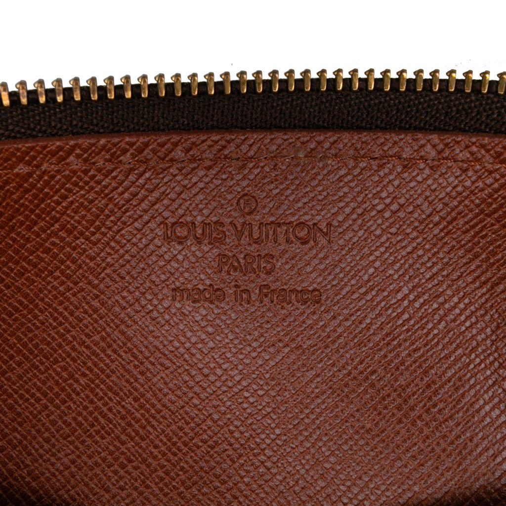Louis Vuitton Monogram Trousse Ronde Pencil Case 20 - Side view