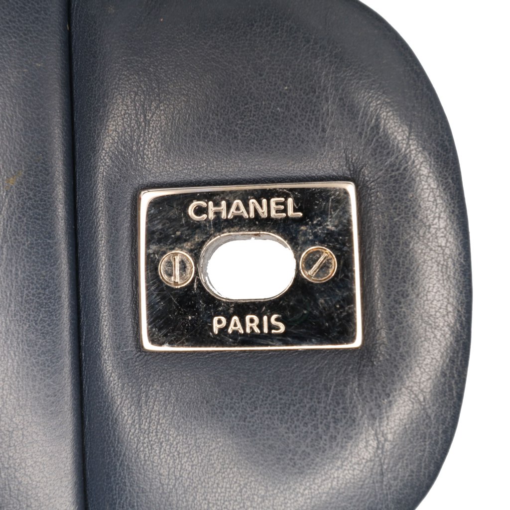 Chanel Jumbo Classic Chevron Patent Double Flap - Image 12