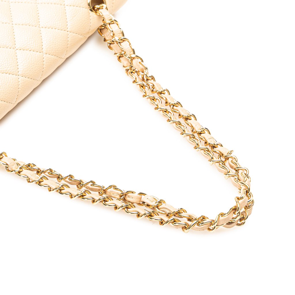 Chanel Medium Classic Caviar Double Flap - Image 15