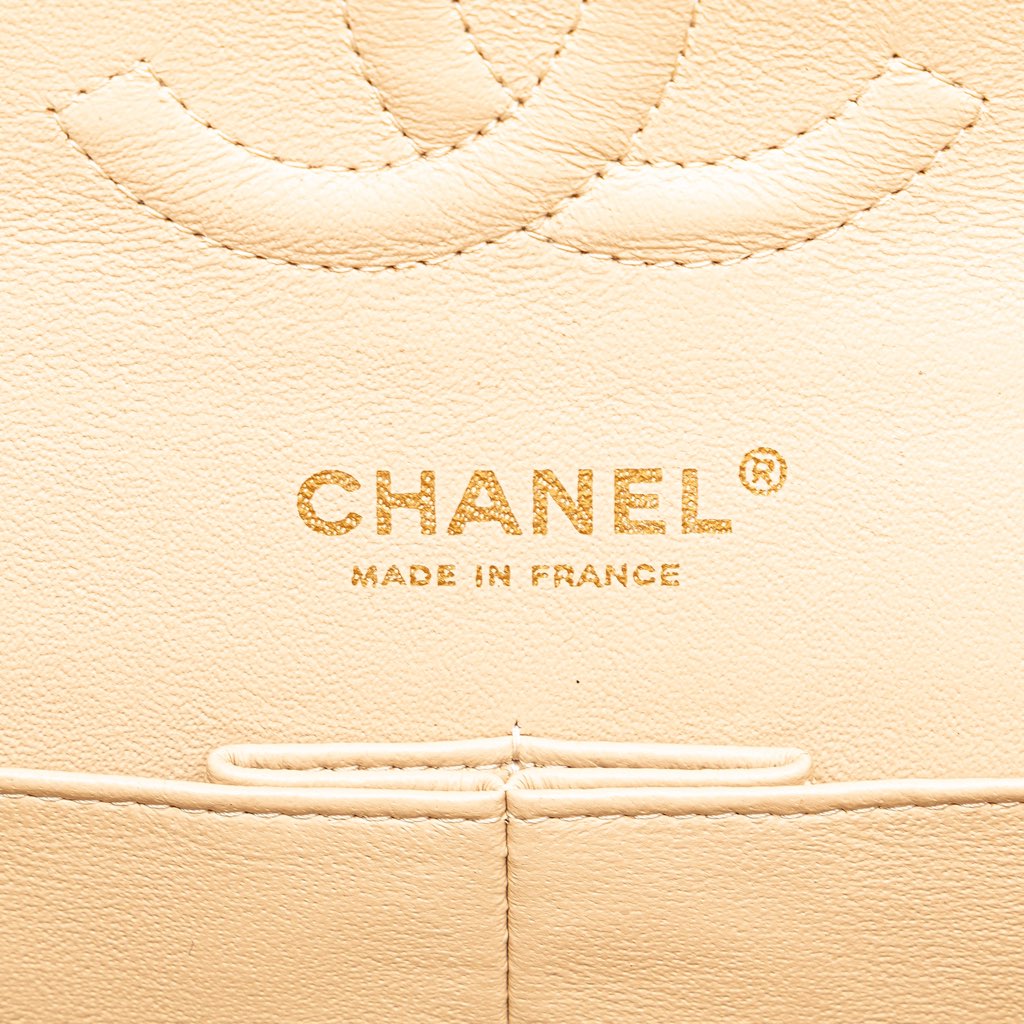 Chanel Medium Classic Caviar Double Flap - Detail 1