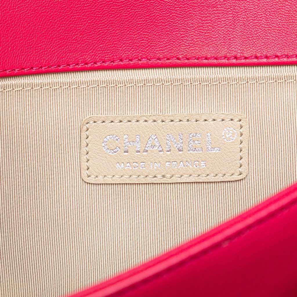 Chanel Quilted Lambskin Boy Flap Clutch - 5