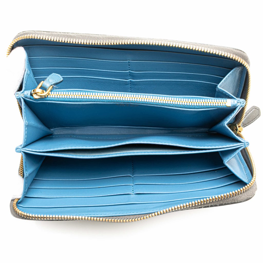Prada Vitello Daino Zip Around Long Wallet - 4