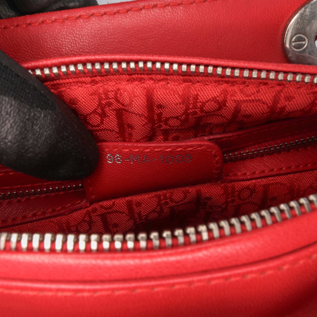 Dior Medium Lambskin Cannage Lady Dior - Side view