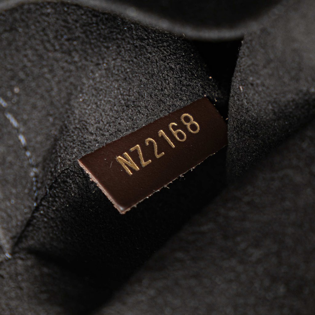 Louis Vuitton Damier Ebene Brittany - Image 10