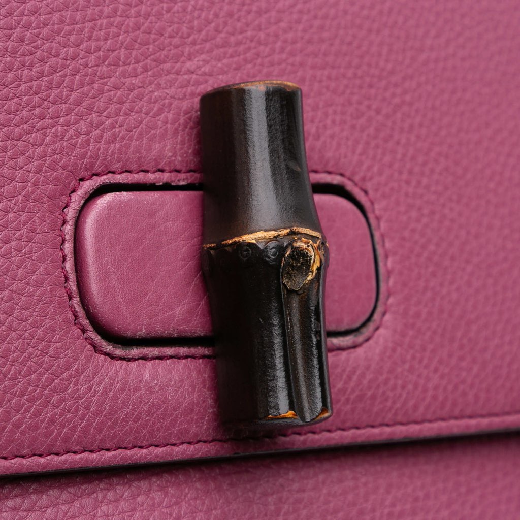 Gucci Medium Leather Miss Bamboo Crossbody - Detail 2