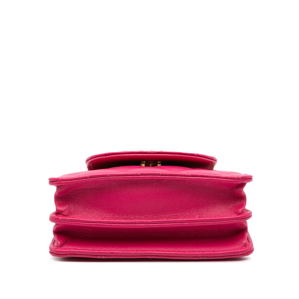 Chanel CC Quilted Lambskin Flap Clutch On Chain - Image 6