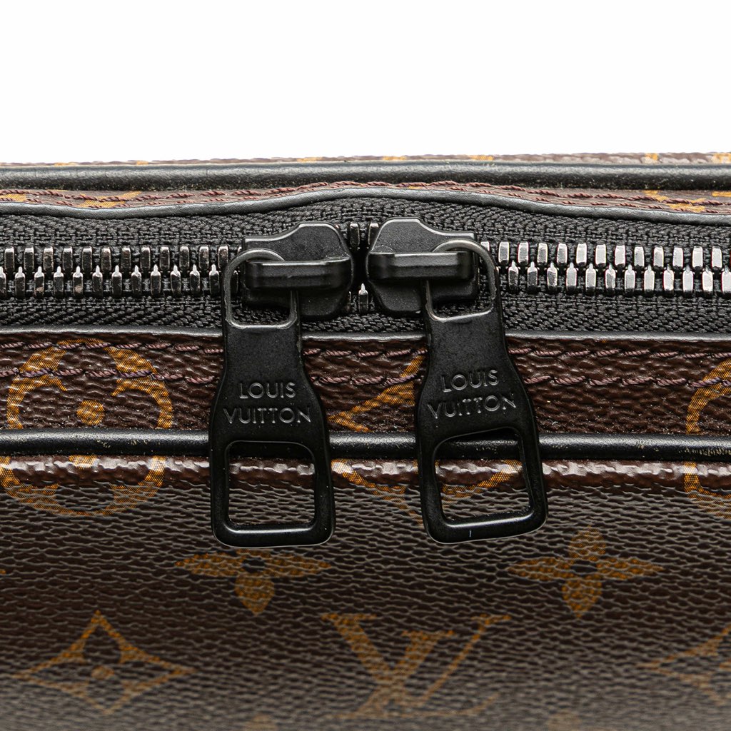 Louis Vuitton Monogram Solar Ray Utility Front Bag - Detail 2