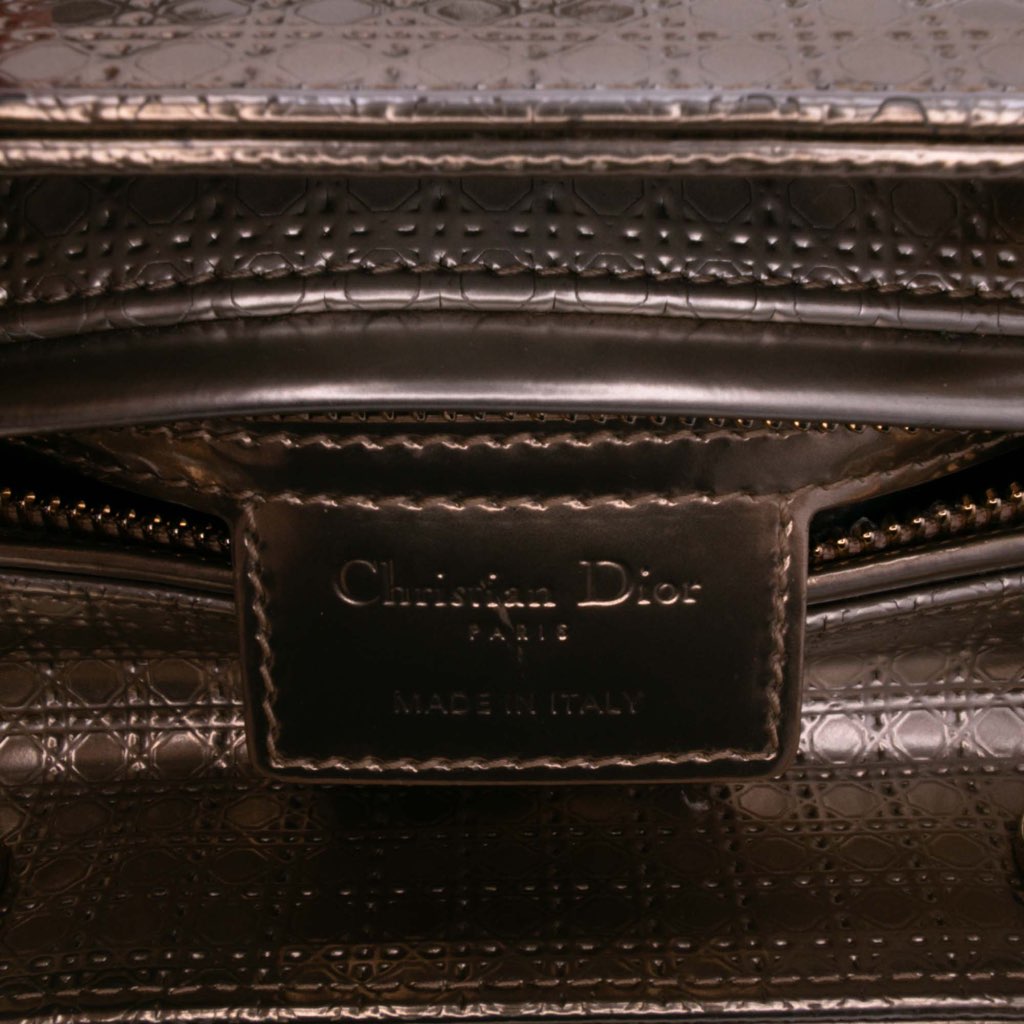 Dior Medium Metallic Patent Microcannage Lady Dior - Side view