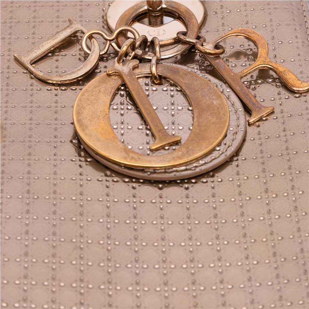 Dior Medium Metallic Patent Microcannage Lady Dior - Image 10