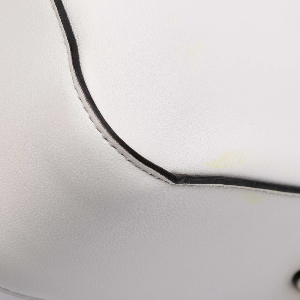 Fendi Leather Convertible Baguette Satchel - Detail 2