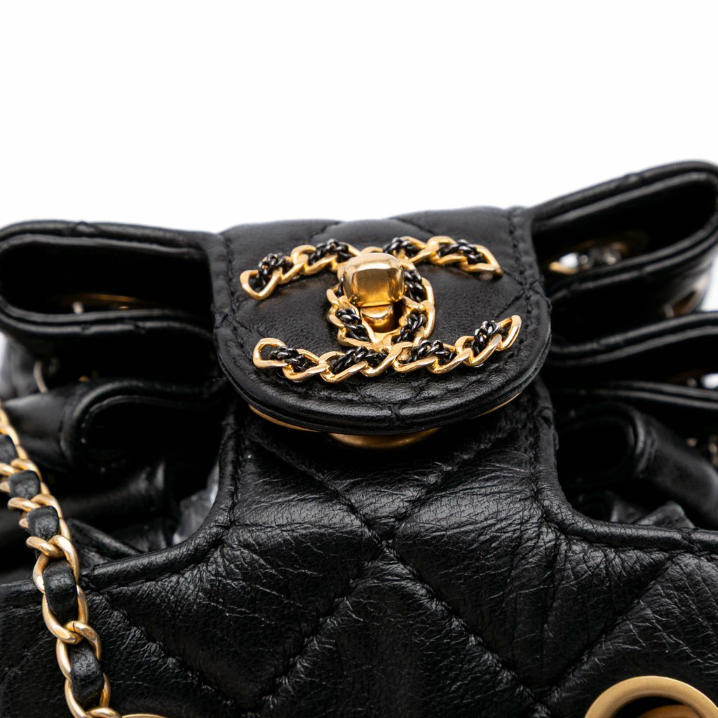 Chanel CC Quilted Lambskin Chain Drawstring Bucket Bag - Detail 2