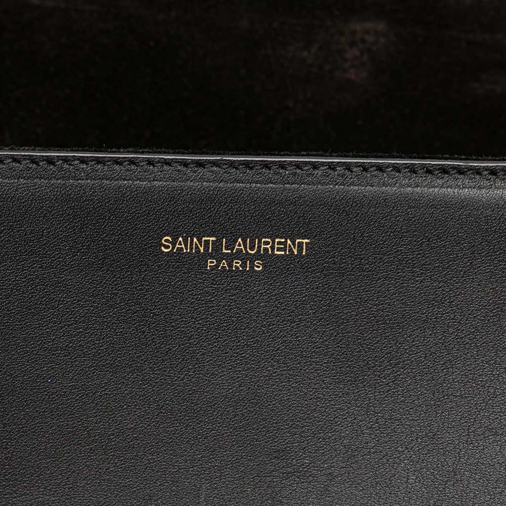 Saint Laurent Leather Ligne Y Clutch - Detail 1