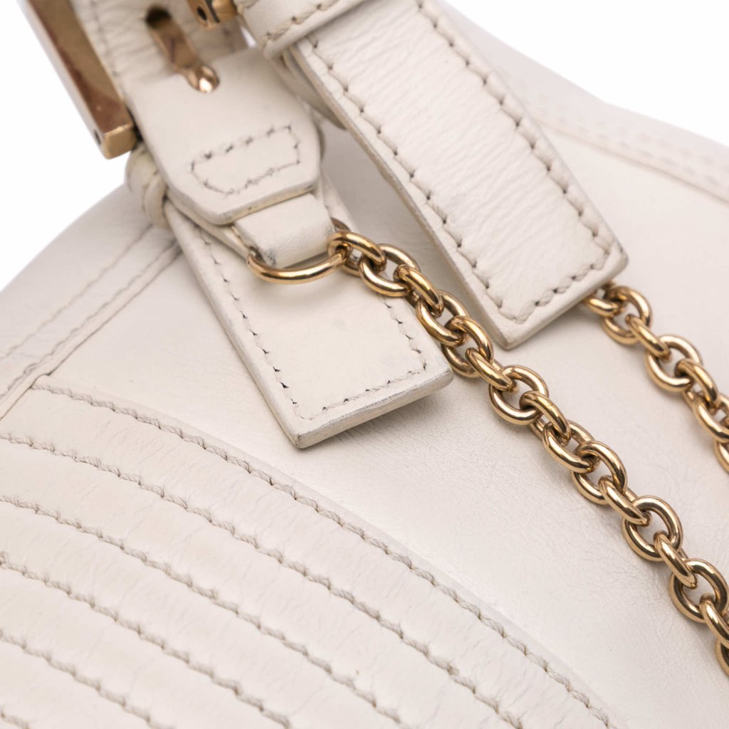 Fendi Leather Chain Baguette - Image 10