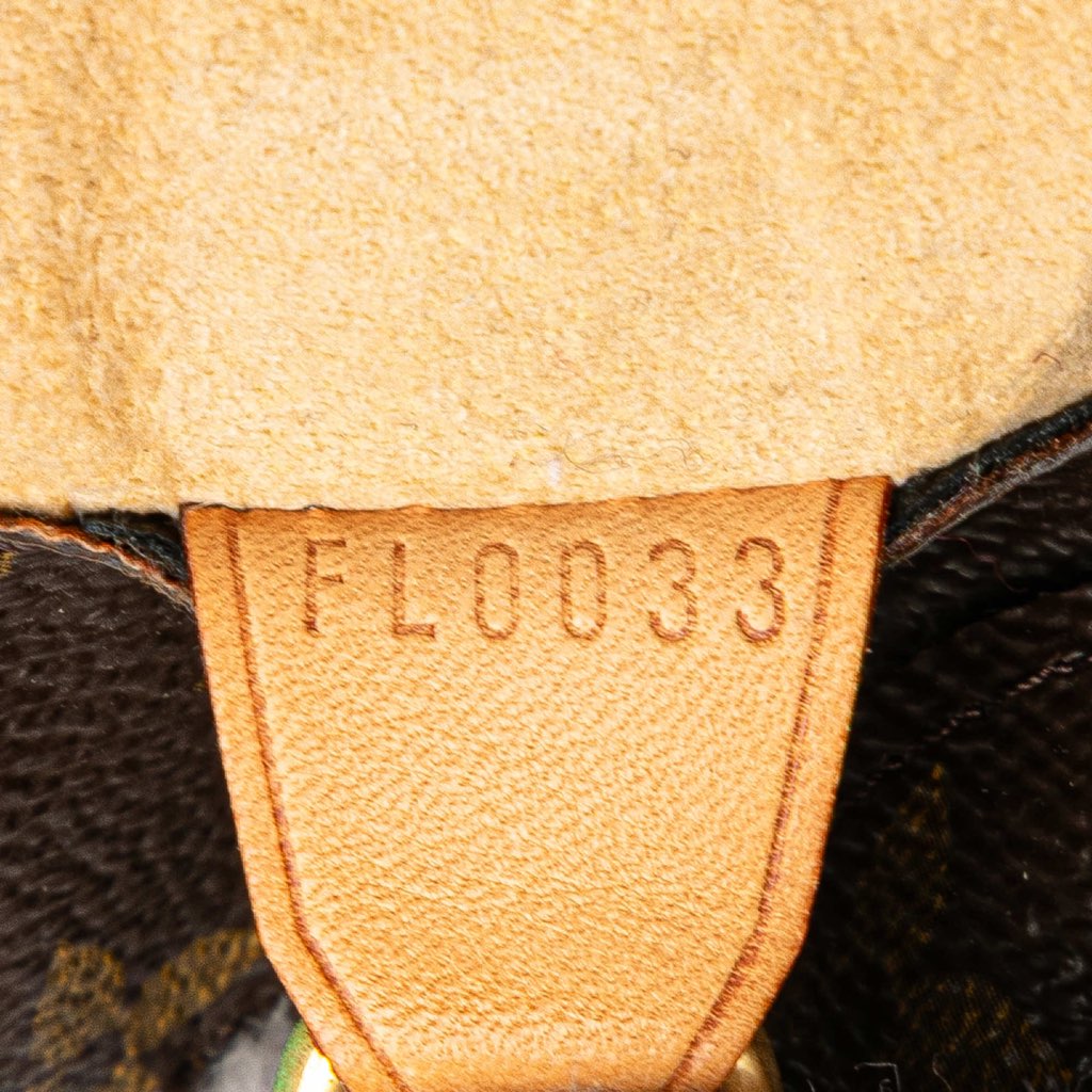 Louis Vuitton Monogram Luco - Detail 1