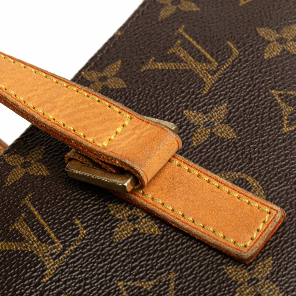 Louis Vuitton Monogram Luco - Image 11