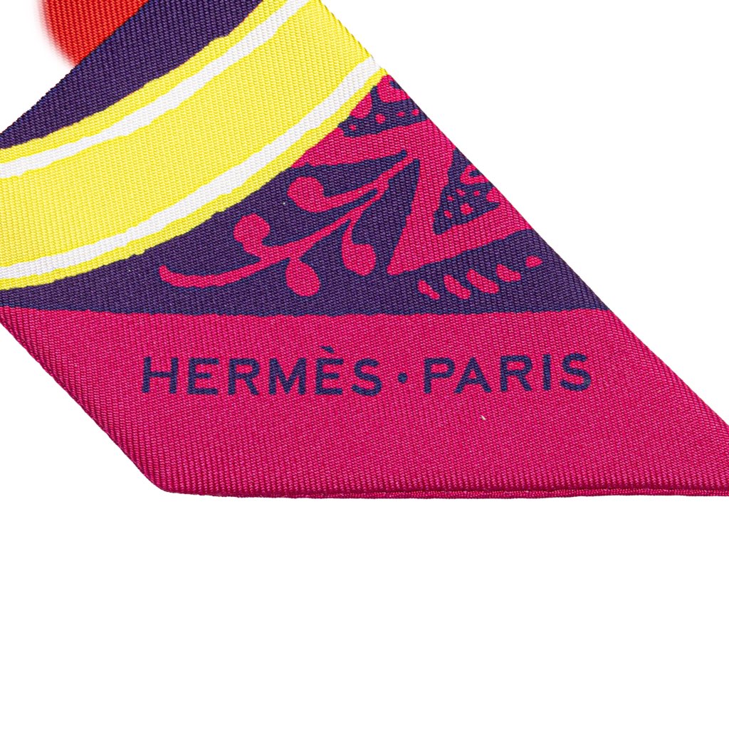 Hermès Jeu de Soie Uniforme Twilly Scarf - 2