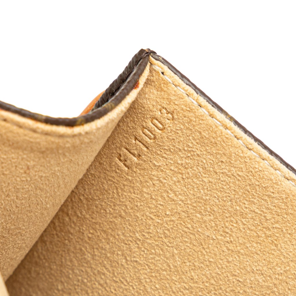 Louis Vuitton Monogram Pochette Florentine - Detail 1