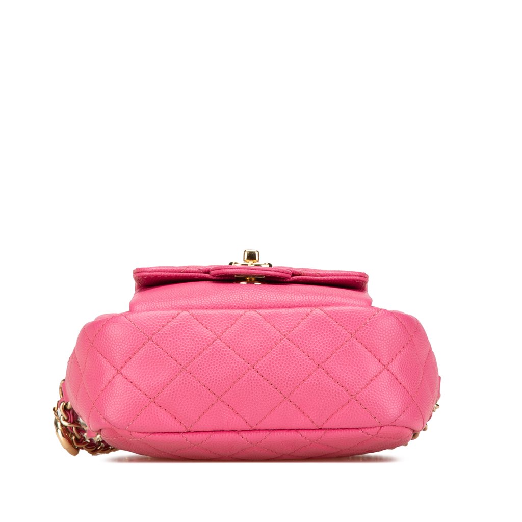 Chanel Quilted Caviar CC Day Camera Bag - 3