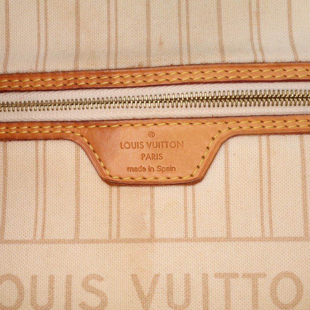 Louis Vuitton Damier Azur Neverfull MM - Side view