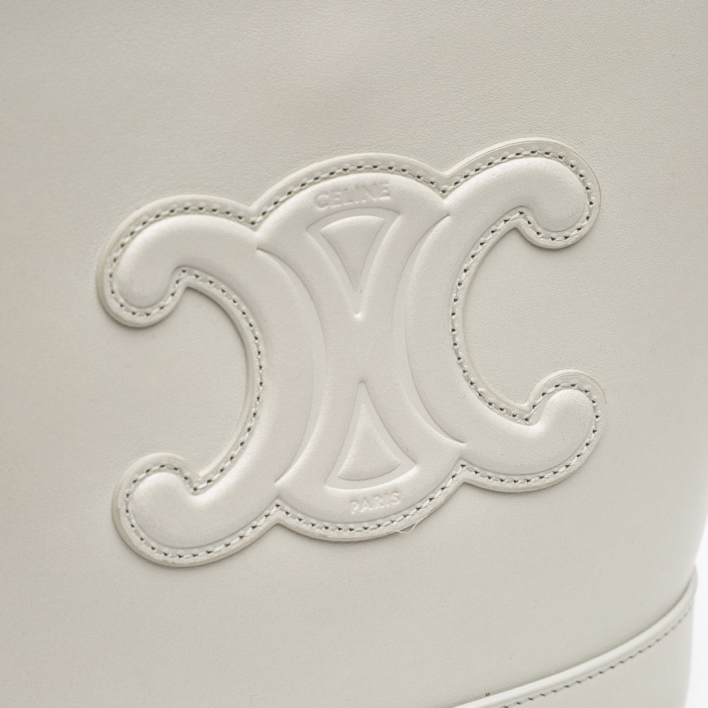 Celine Small Smooth Calfskin Cuir Triomphe Bucket Bag - Detail 1