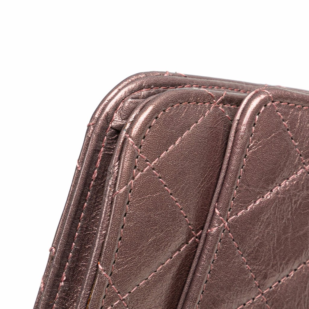 Chanel Reissue 2.55 Quilted Metallic Aged Calfskin Wallet on Chain - Image 12