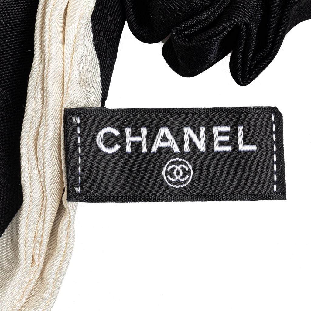 Chanel Silk CC Bow Scrunchie - 4