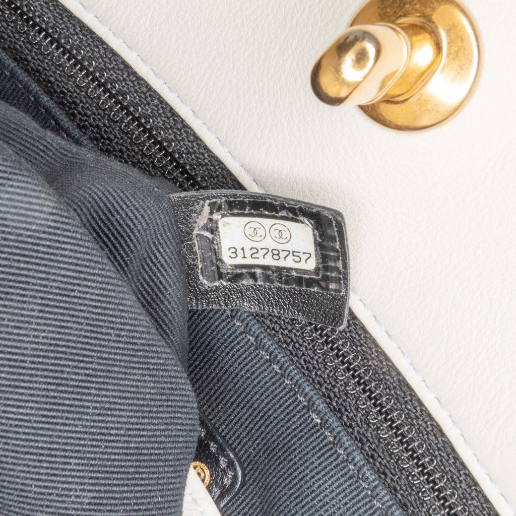 Chanel Quilted Calfskin CC Lock Chain Shopping Tote - 5